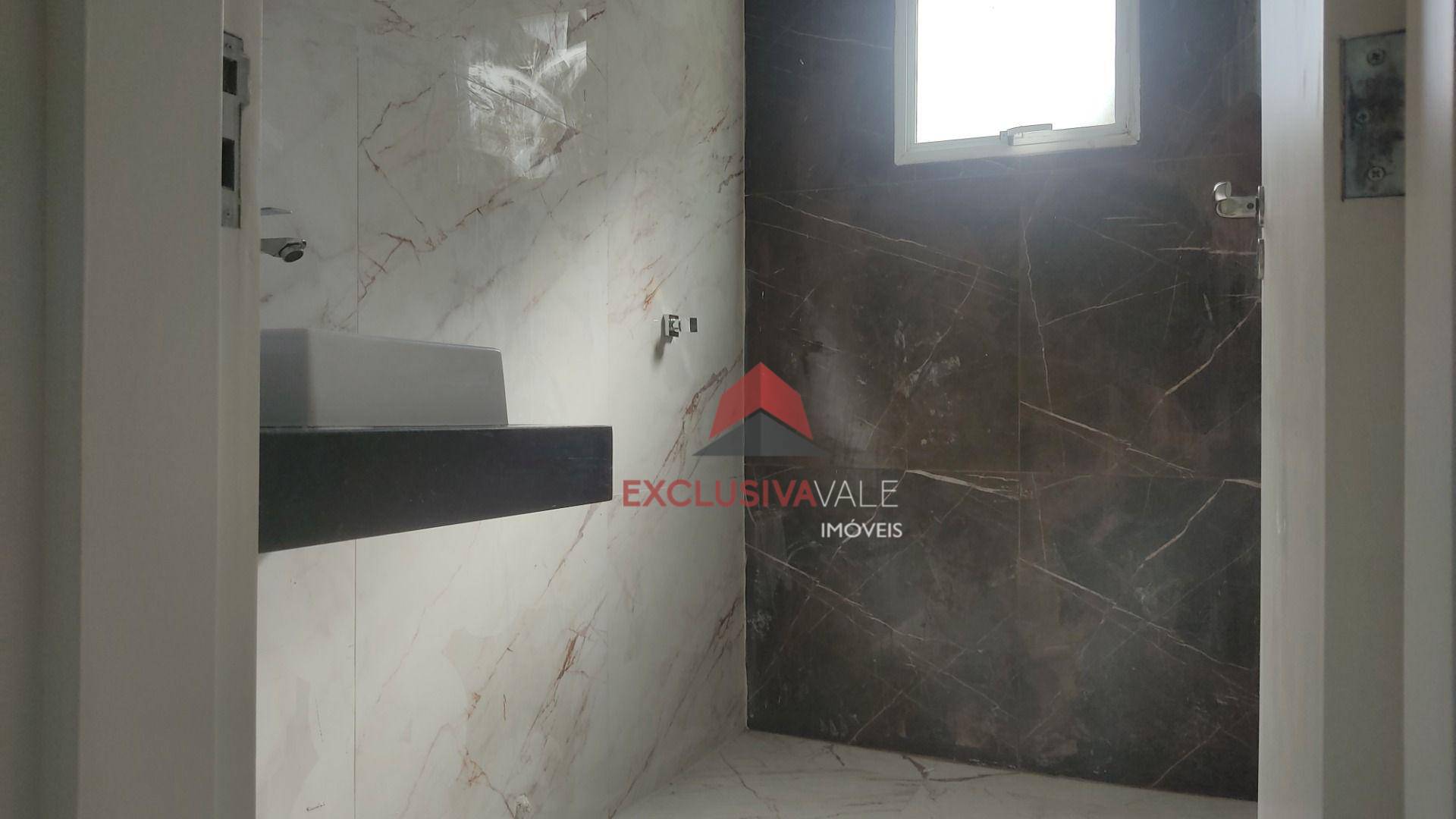 Casa à venda com 2 quartos, 73m² - Foto 5