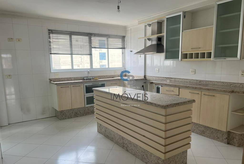 Apartamento à venda com 3 quartos, 130m² - Foto 3