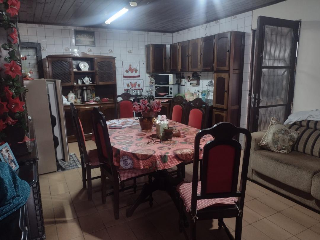 Casa à venda com 3 quartos, 90m² - Foto 9