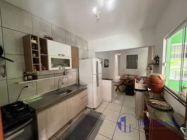 Casa à venda com 3 quartos, 150m² - Foto 8