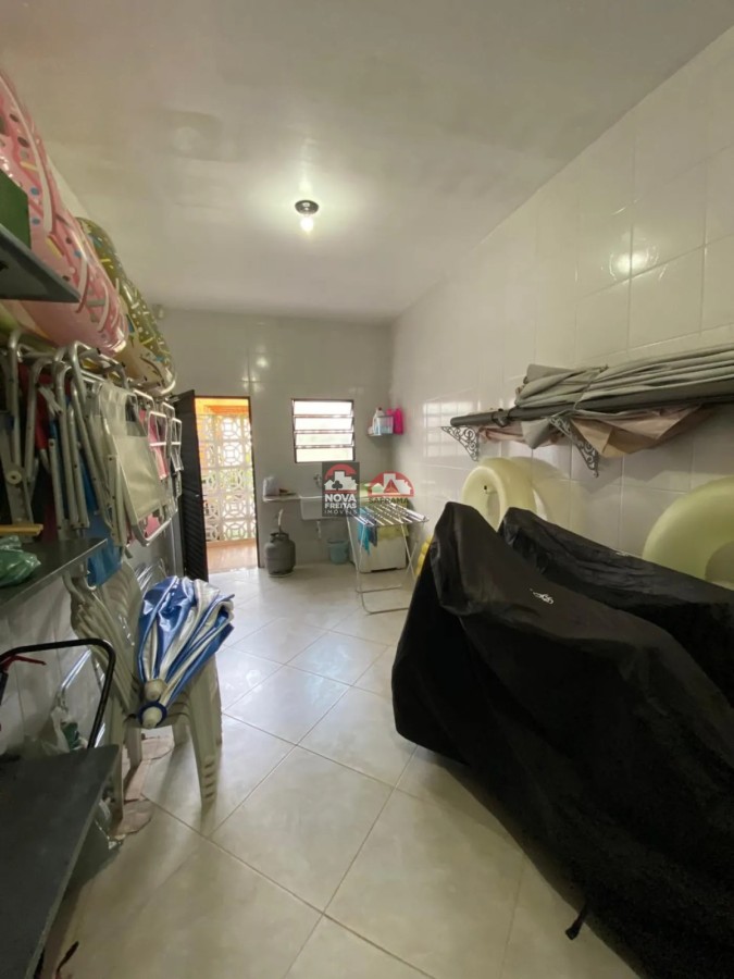 Casa à venda com 4 quartos, 1000m² - Foto 31