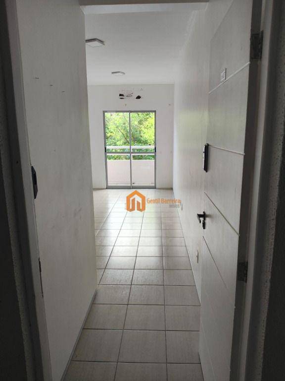 Apartamento à venda com 2 quartos, 62m² - Foto 10