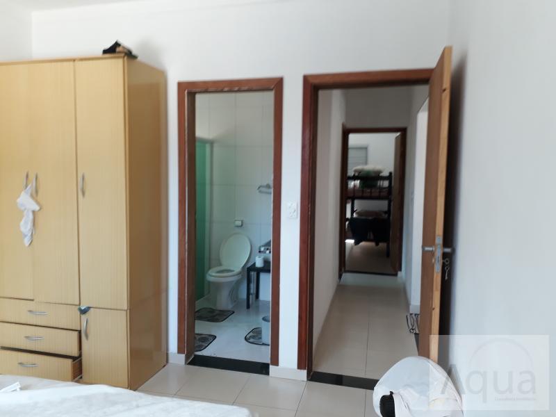 Casa à venda com 2 quartos, 360m² - Foto 14