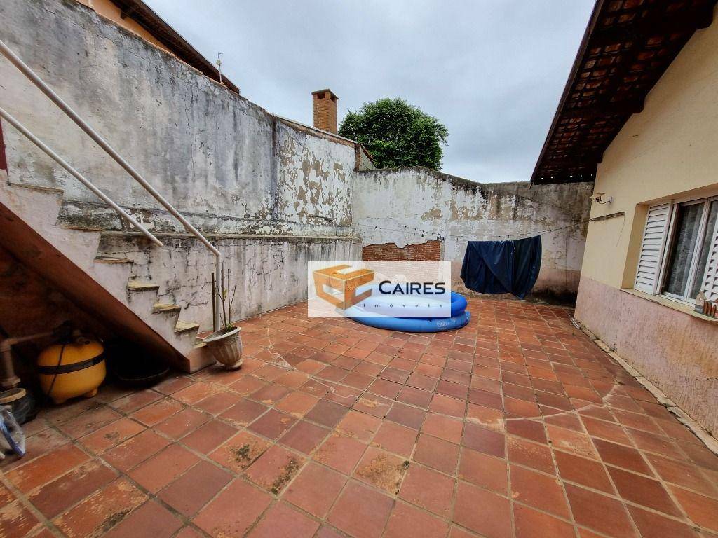 Casa à venda com 3 quartos, 220m² - Foto 24