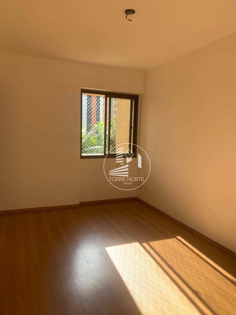 Apartamento à venda com 4 quartos, 188m² - Foto 24