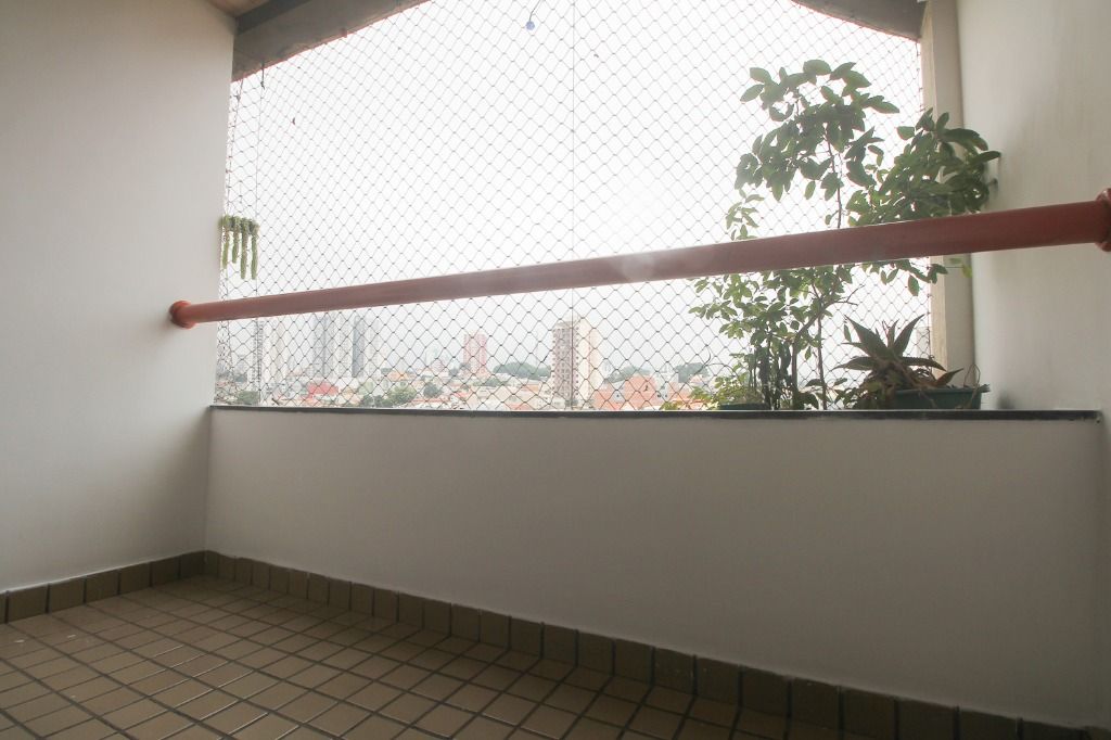 Apartamento para alugar com 2 quartos, 80m² - Foto 8