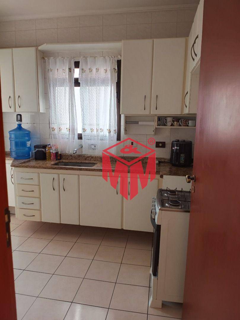 Apartamento à venda com 2 quartos, 65m² - Foto 7