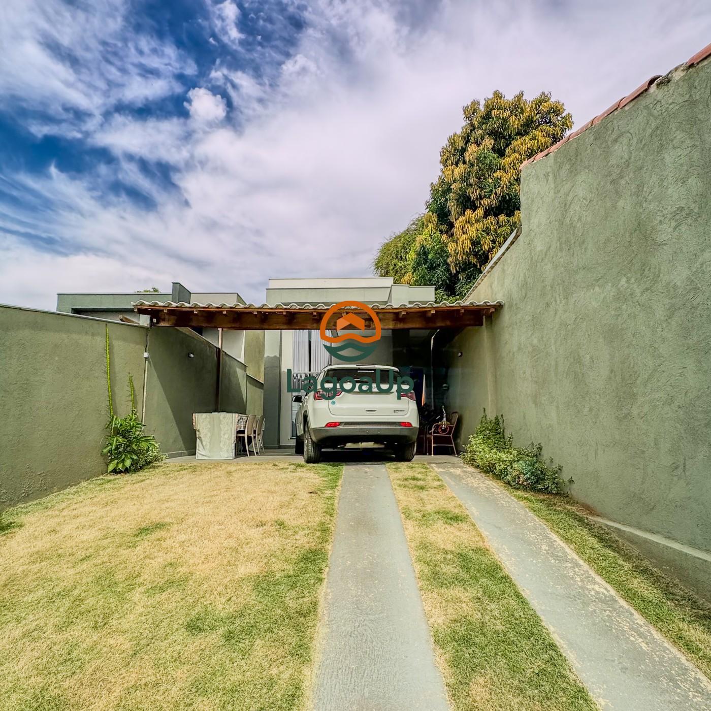 Casa à venda com 3 quartos, 120m² - Foto 1
