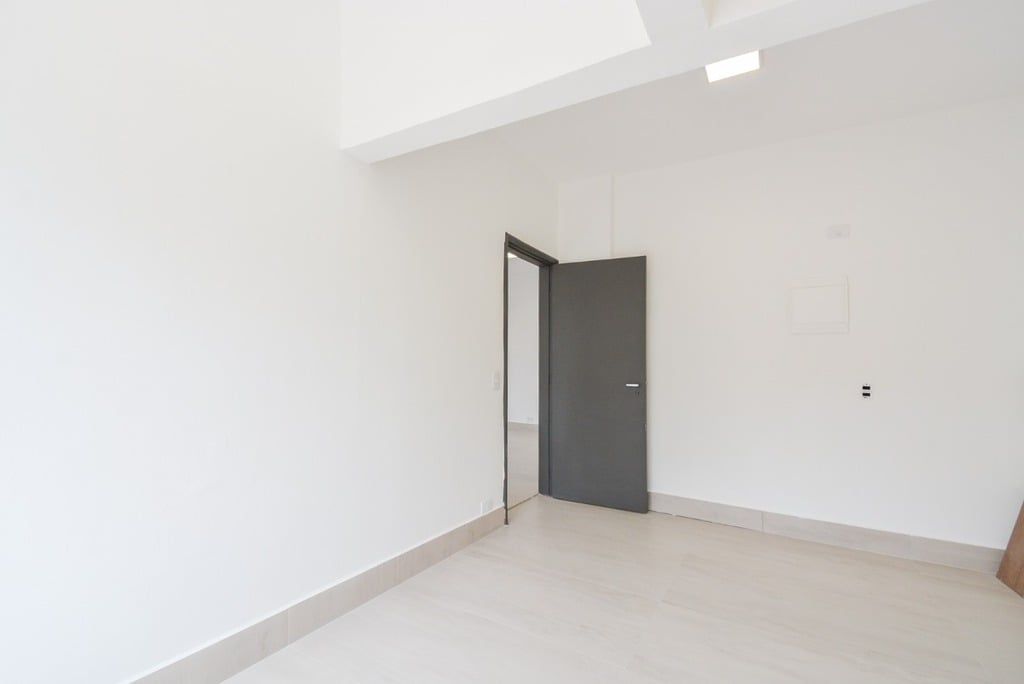 Apartamento à venda com 2 quartos, 75m² - Foto 13