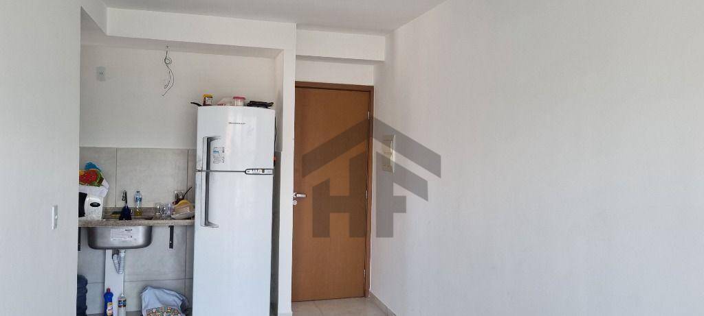 Apartamento à venda com 2 quartos, 44m² - Foto 4