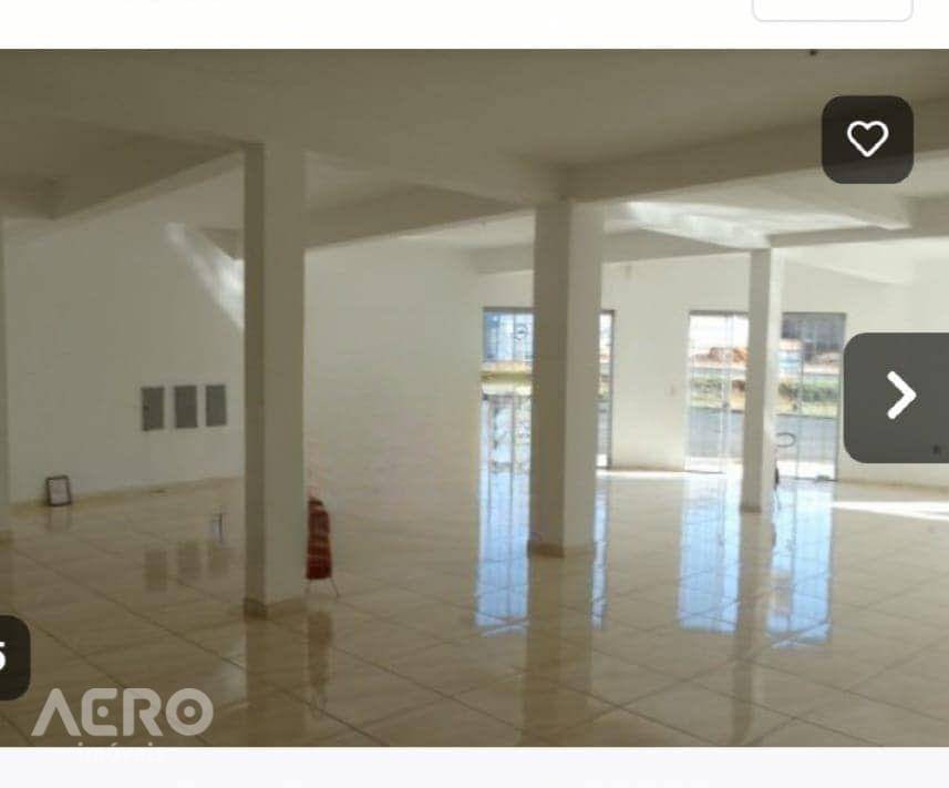 Casa à venda com 2 quartos, 258m² - Foto 4