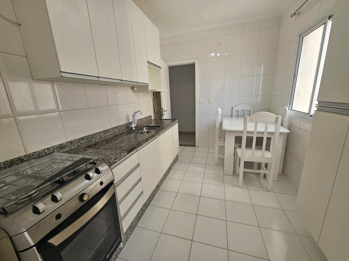 Apartamento à venda com 3 quartos, 123m² - Foto 14