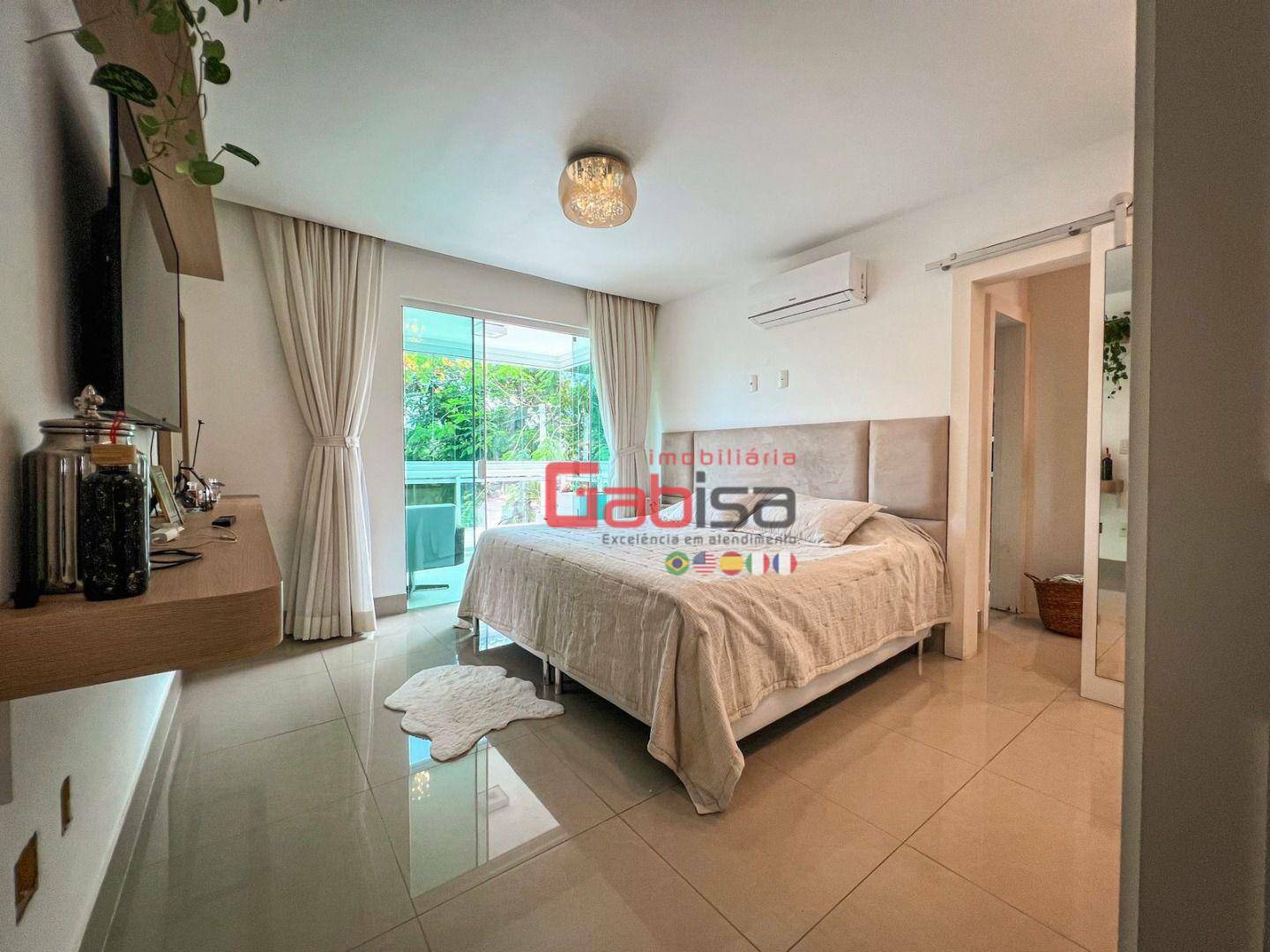 Casa à venda com 4 quartos, 180m² - Foto 4