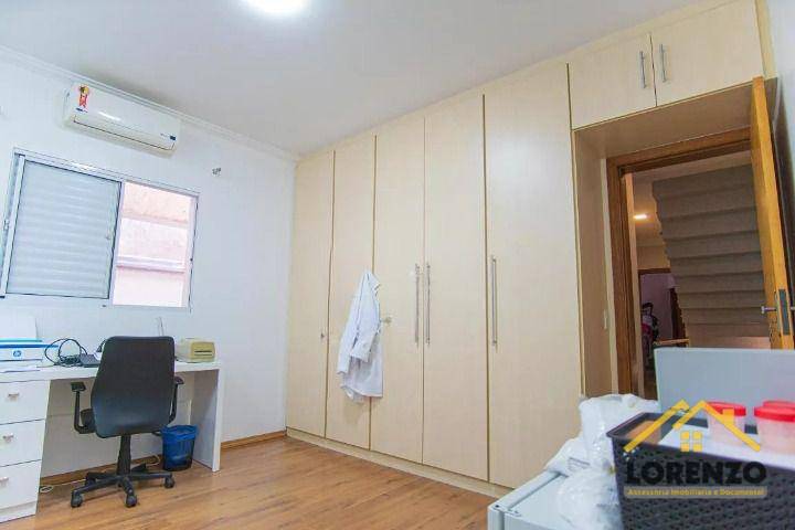 Sobrado à venda com 3 quartos, 220m² - Foto 33