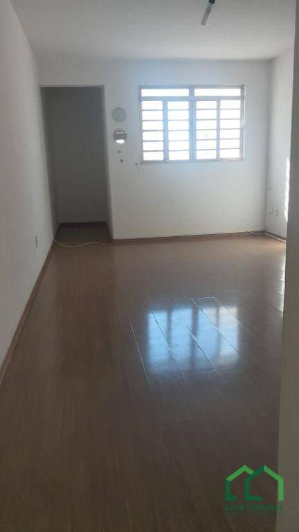 Apartamento para alugar com 1 quarto, 35m² - Foto 9