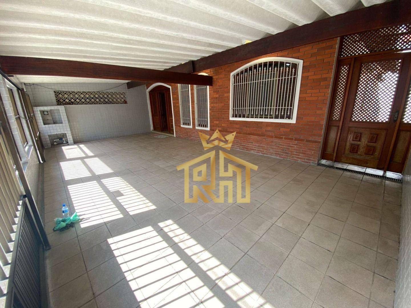 Casa à venda com 2 quartos, 200M2 - Foto 1