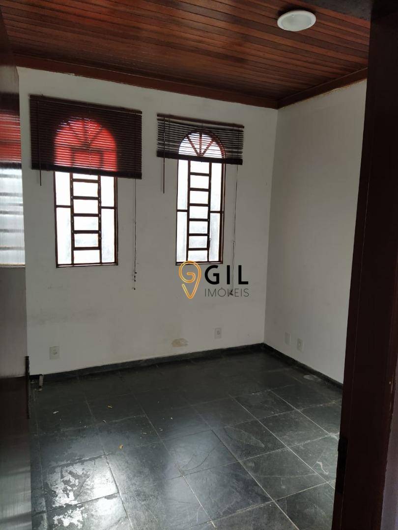 Casa à venda e aluguel com 4 quartos, 130m² - Foto 5