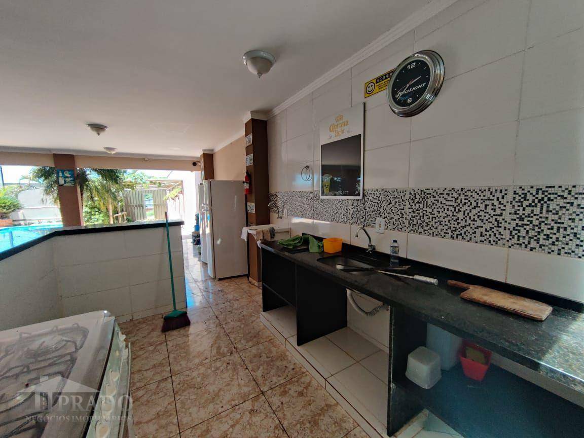 Sobrado à venda com 2 quartos, 200m² - Foto 14