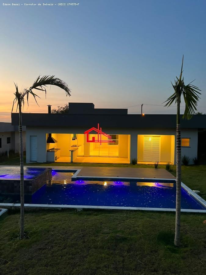 Casa de Condomínio à venda com 3 quartos, 286m² - Foto 21