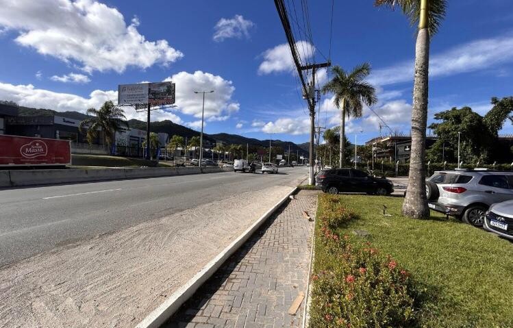 Loja-Salão para alugar, 99m² - Foto 23
