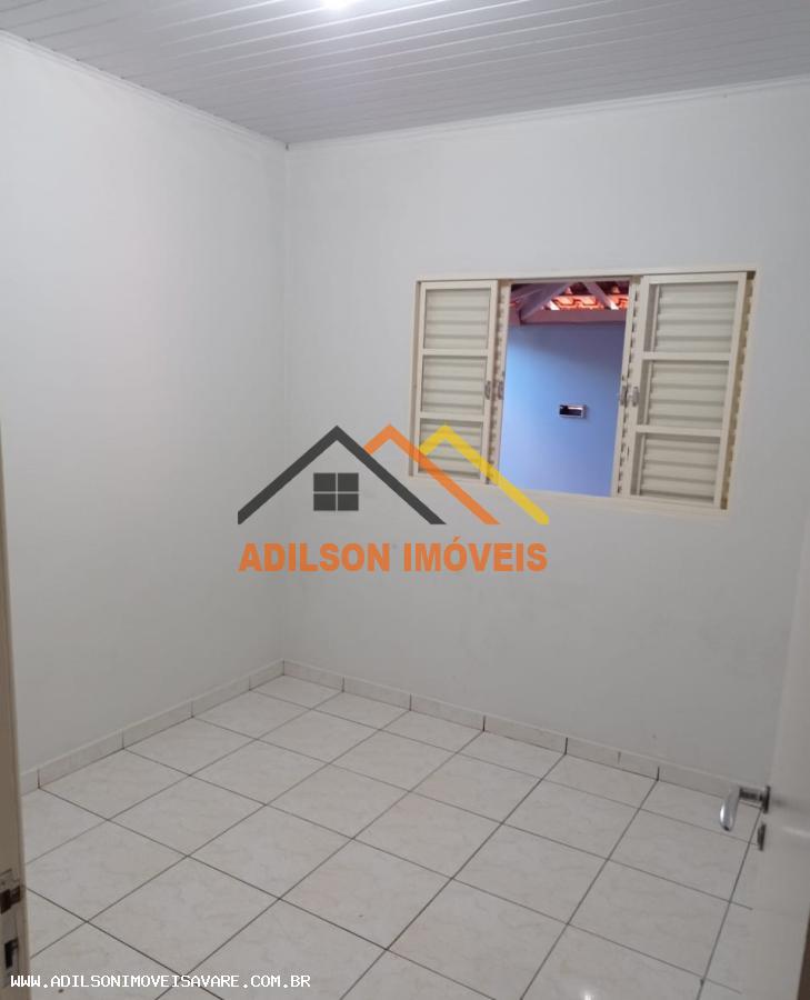 Casa à venda com 3 quartos, 250m² - Foto 8