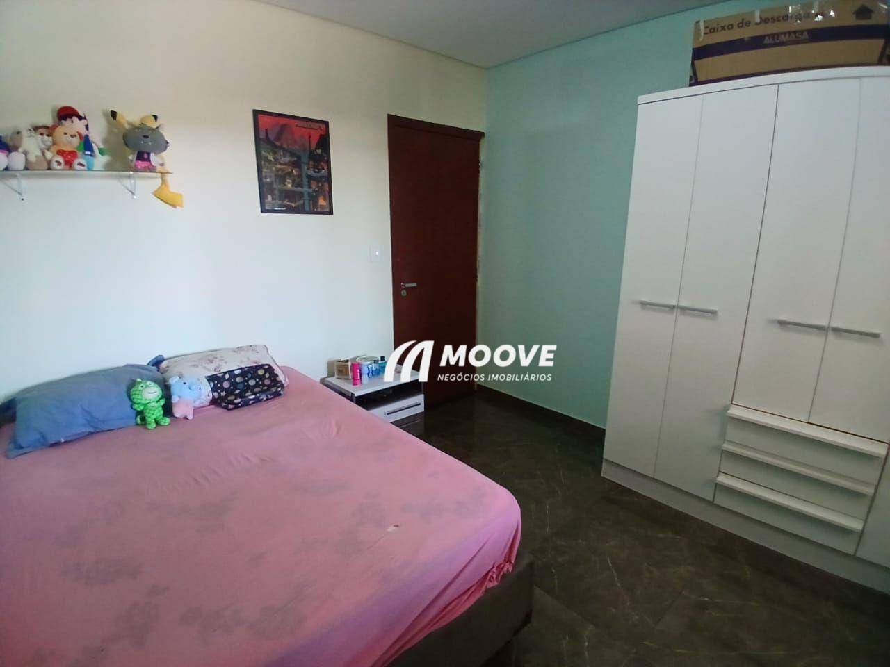 Casa à venda com 2 quartos, 130m² - Foto 7