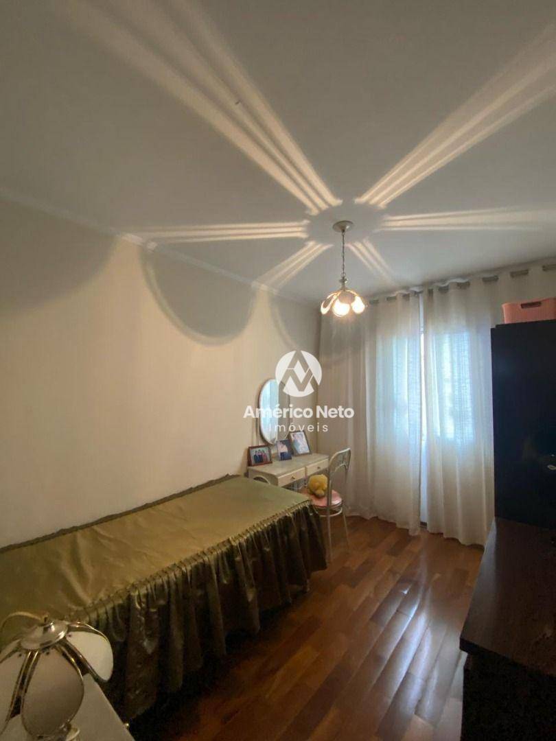 Sobrado à venda com 3 quartos, 260m² - Foto 20