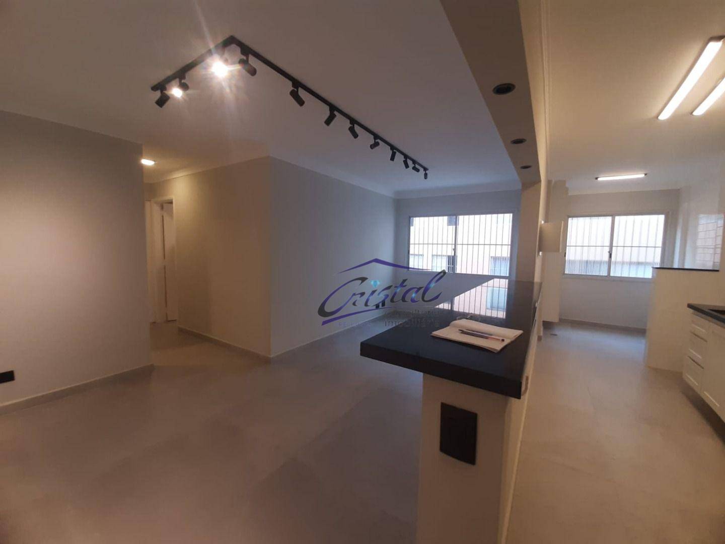 Apartamento à venda com 2 quartos, 61m² - Foto 1