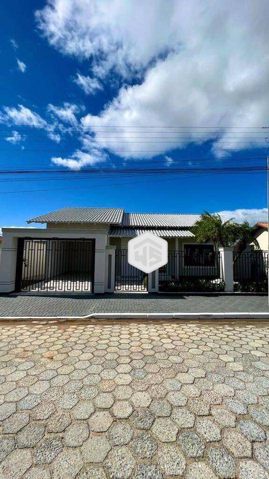 Casa, 3 quartos, 165 m² - Foto 1