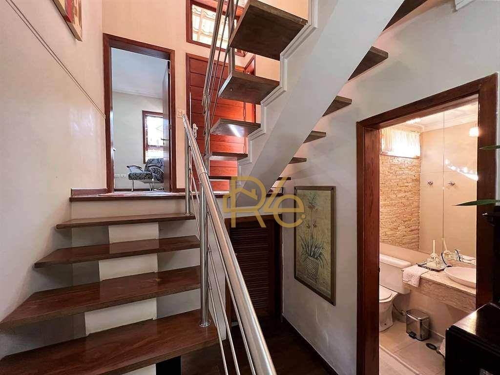 Casa de Condomínio à venda com 4 quartos, 308m² - Foto 7