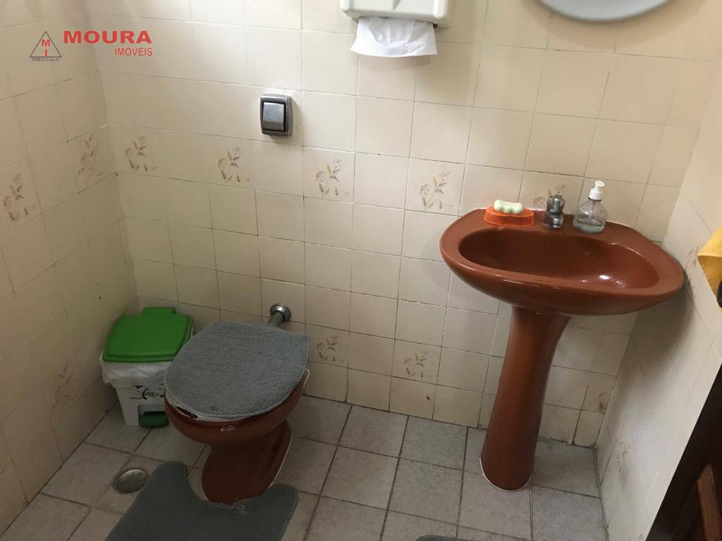 Casa à venda com 3 quartos, 285m² - Foto 7