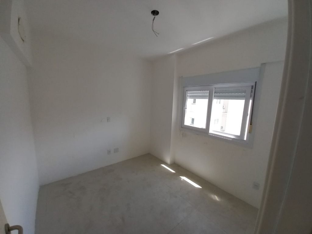 Apartamento à venda com 3 quartos, 140m² - Foto 9