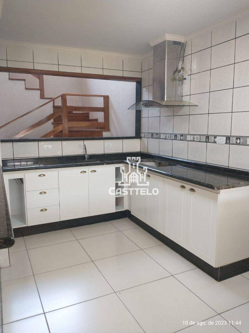 Casa à venda e aluguel com 3 quartos, 174m² - Foto 16