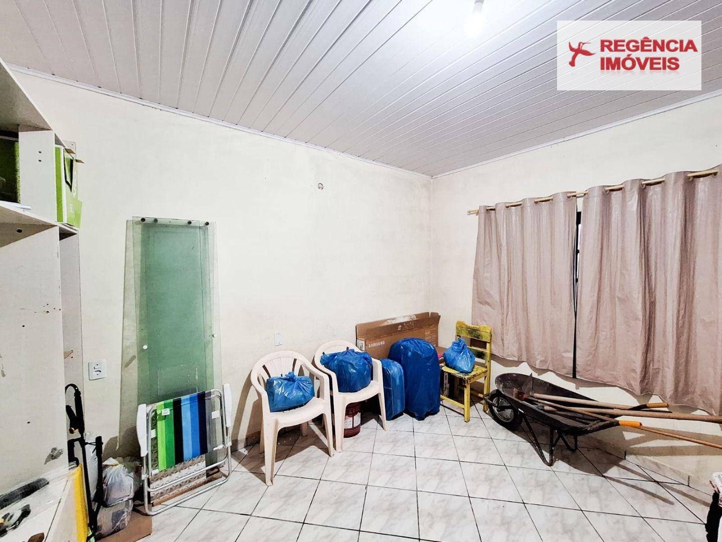 Casa à venda com 3 quartos, 110m² - Foto 11