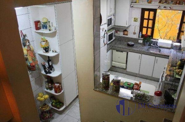 Sobrado à venda com 3 quartos, 300m² - Foto 8