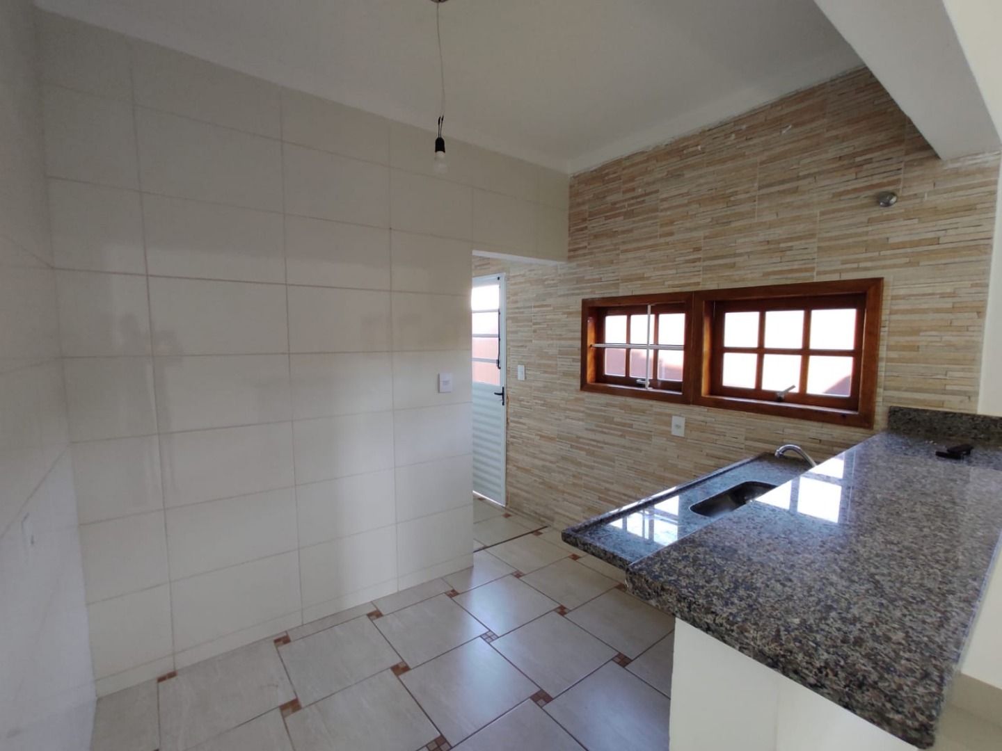 Casa à venda com 3 quartos, 161m² - Foto 5