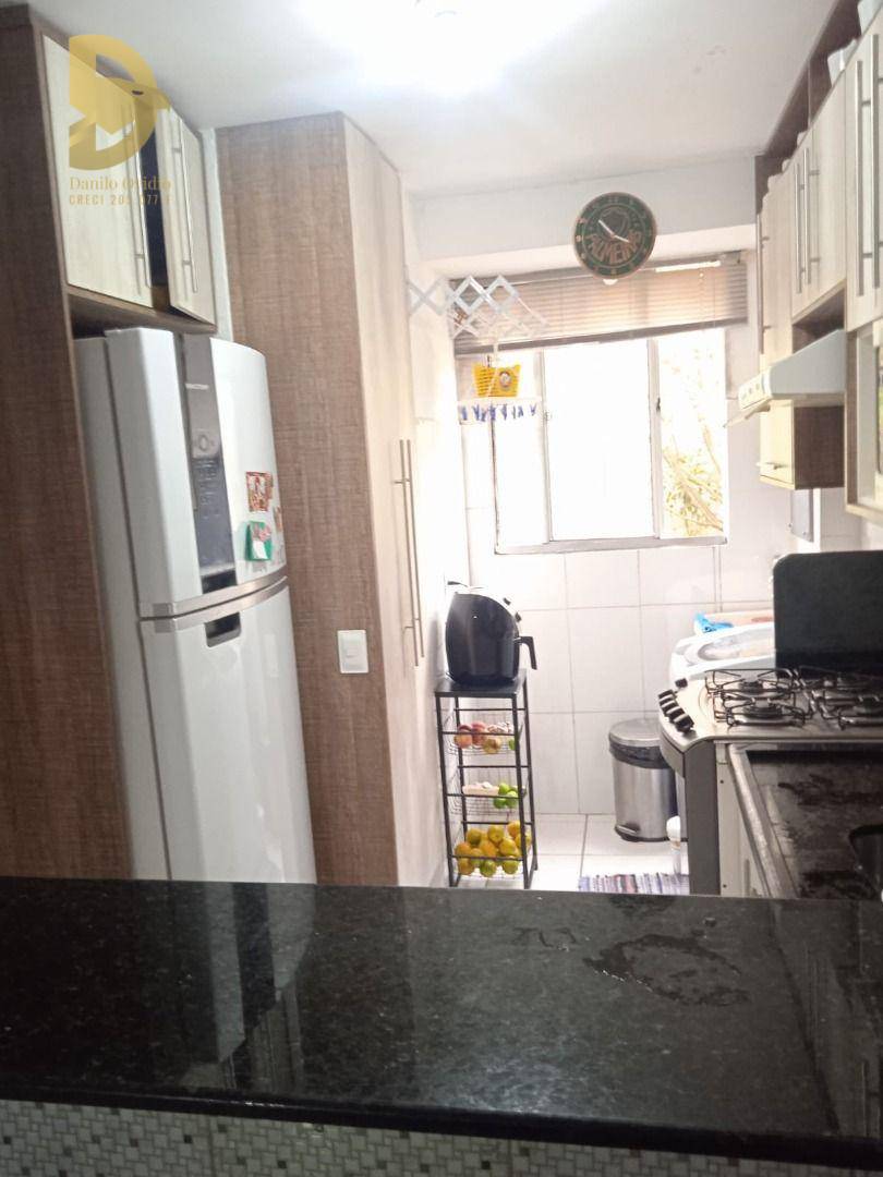 Apartamento à venda com 2 quartos, 51m² - Foto 4