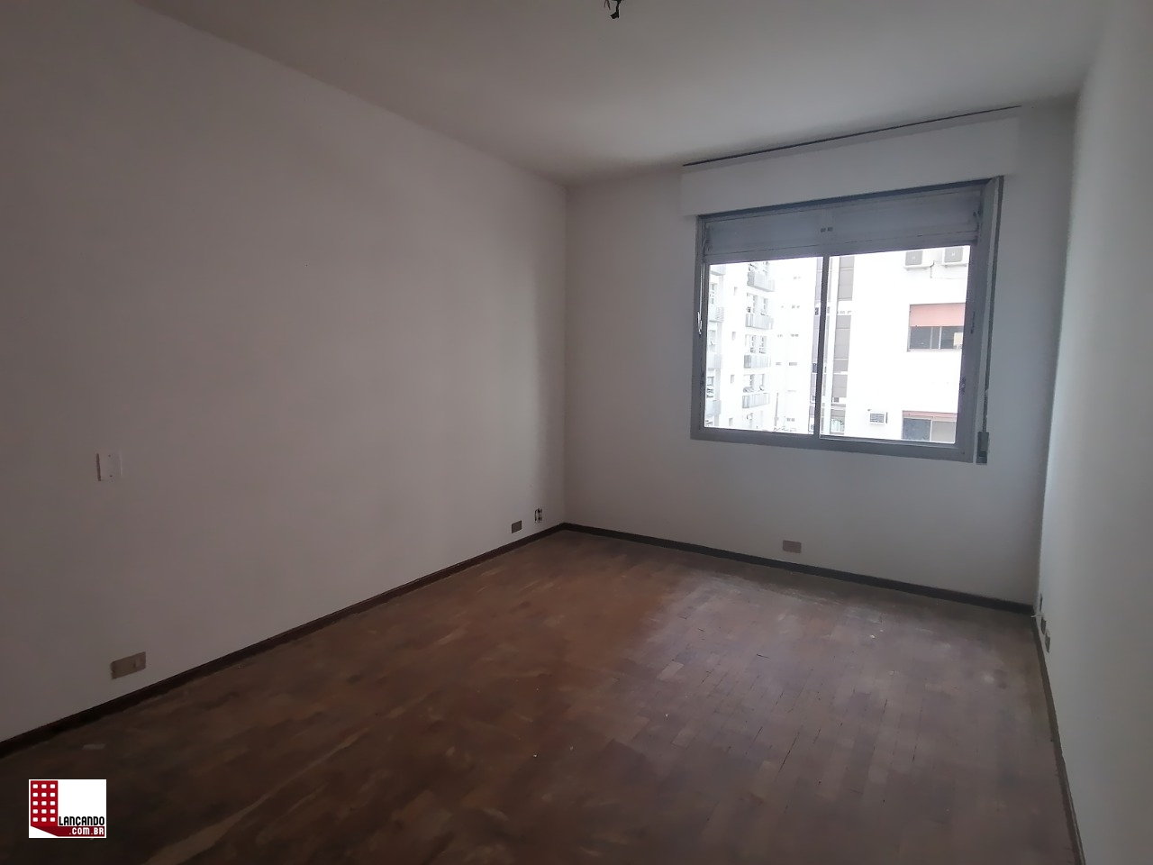 Apartamento à venda com 4 quartos, 260m² - Foto 12