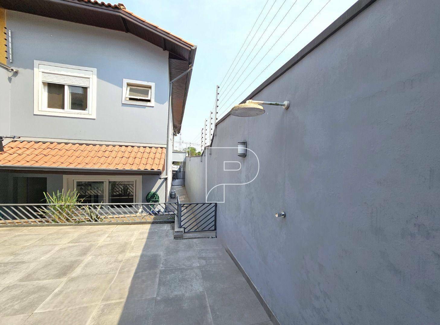 Casa à venda com 4 quartos, 200m² - Foto 27