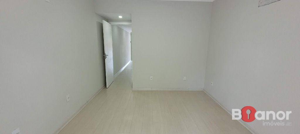 Casa para alugar com 3 quartos, 167m² - Foto 8