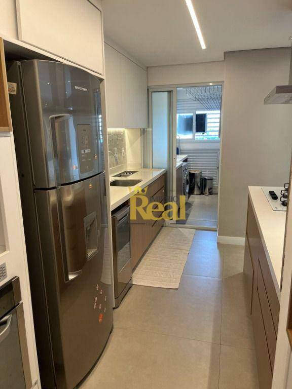 Apartamento à venda com 3 quartos, 130m² - Foto 5