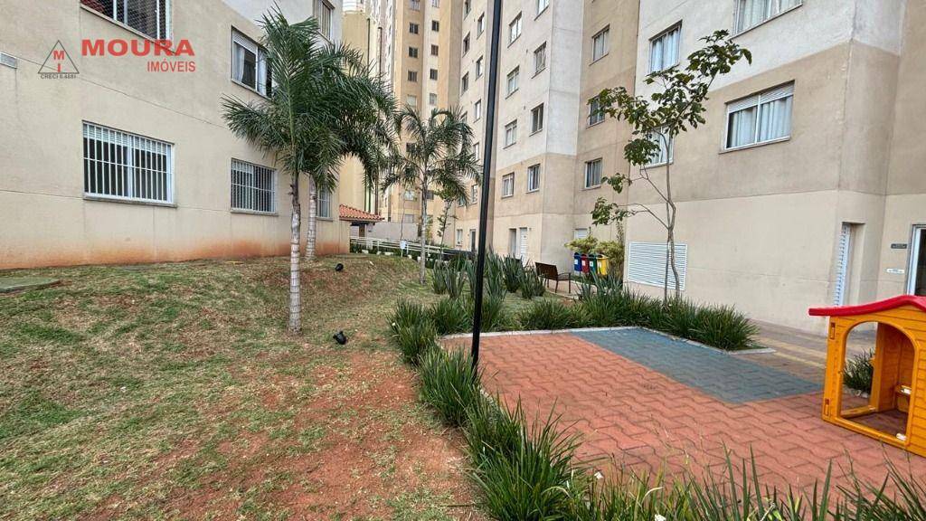 Apartamento à venda com 2 quartos, 32m² - Foto 4