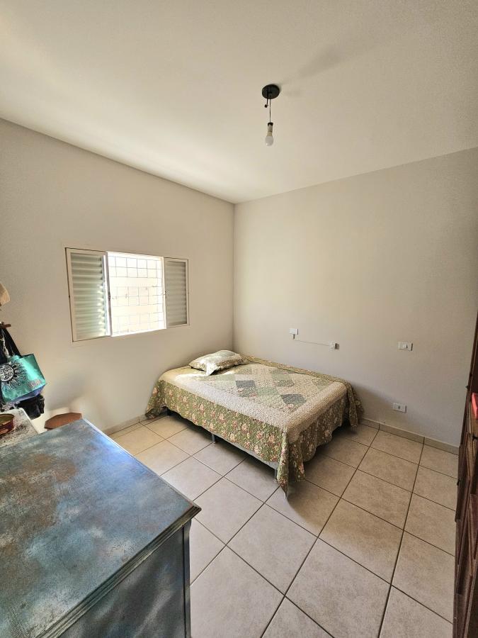 Casa à venda com 3 quartos, 244m² - Foto 8