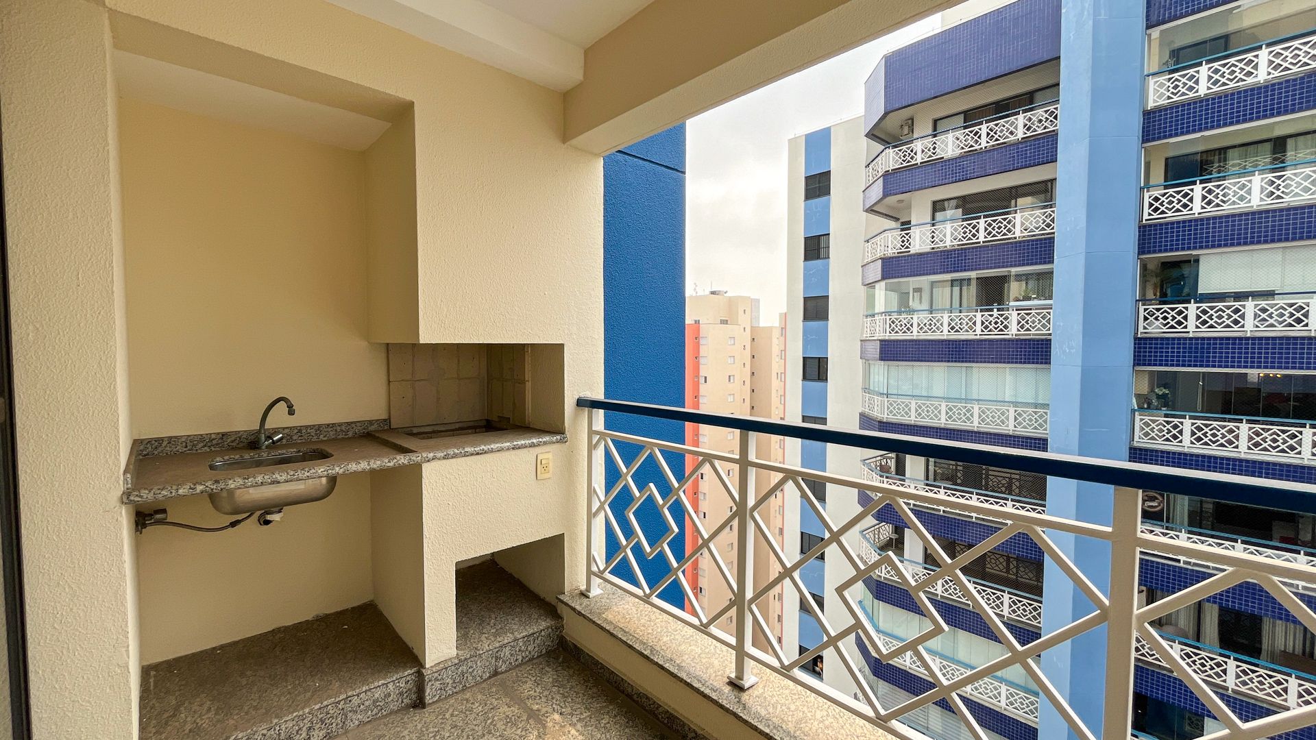 Apartamento à venda com 3 quartos, 151m² - Foto 8