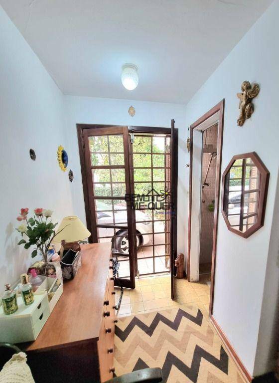 Casa à venda com 3 quartos, 180m² - Foto 18