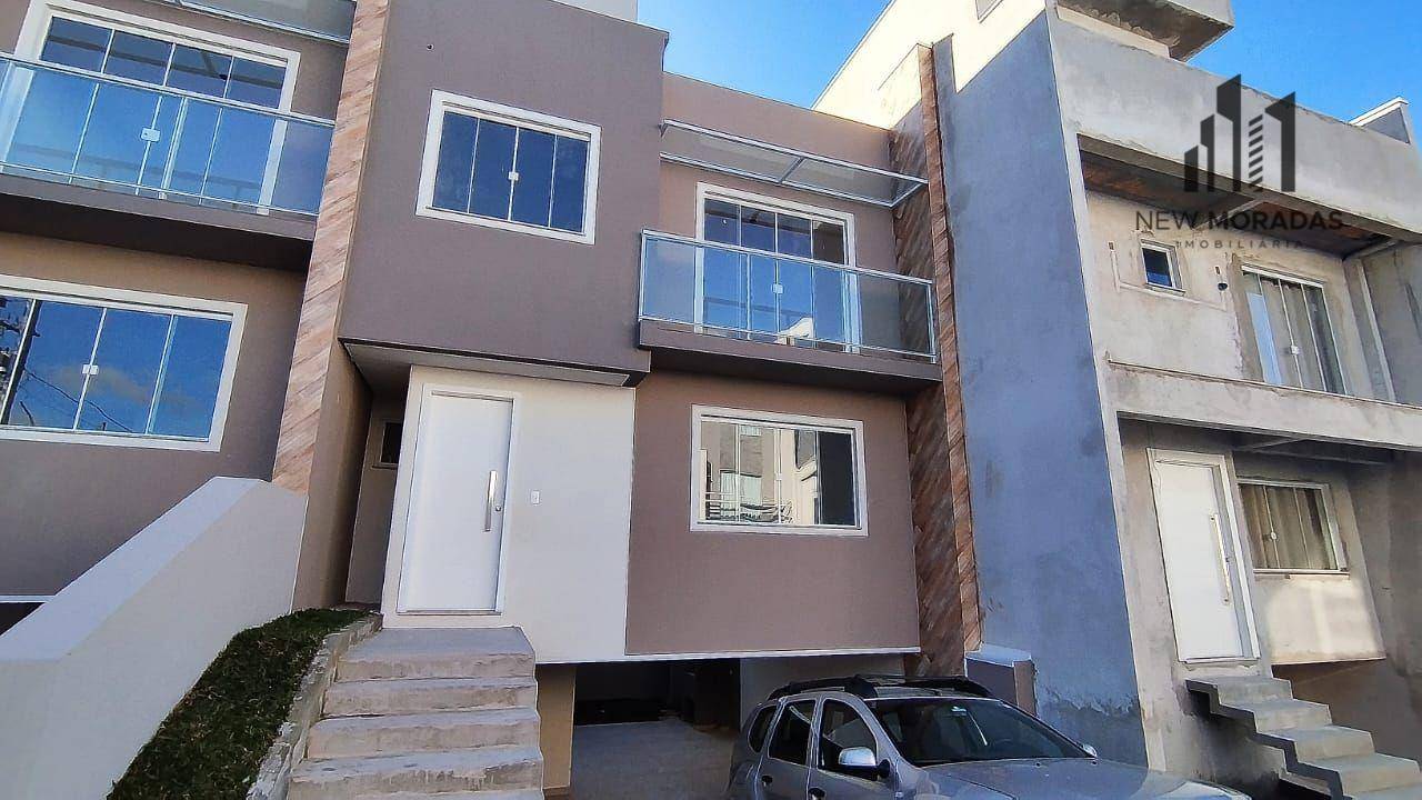 Sobrado à venda com 3 quartos, 144m² - Foto 1