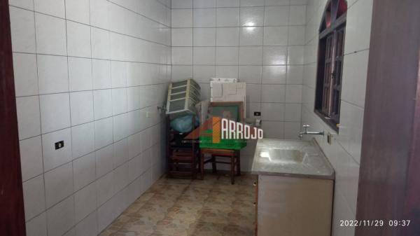 Sobrado à venda com 4 quartos, 300m² - Foto 28