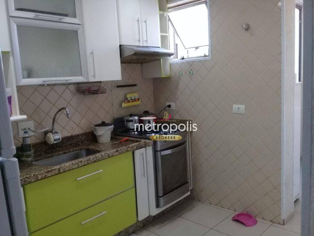 Apartamento à venda com 2 quartos, 70m² - Foto 3