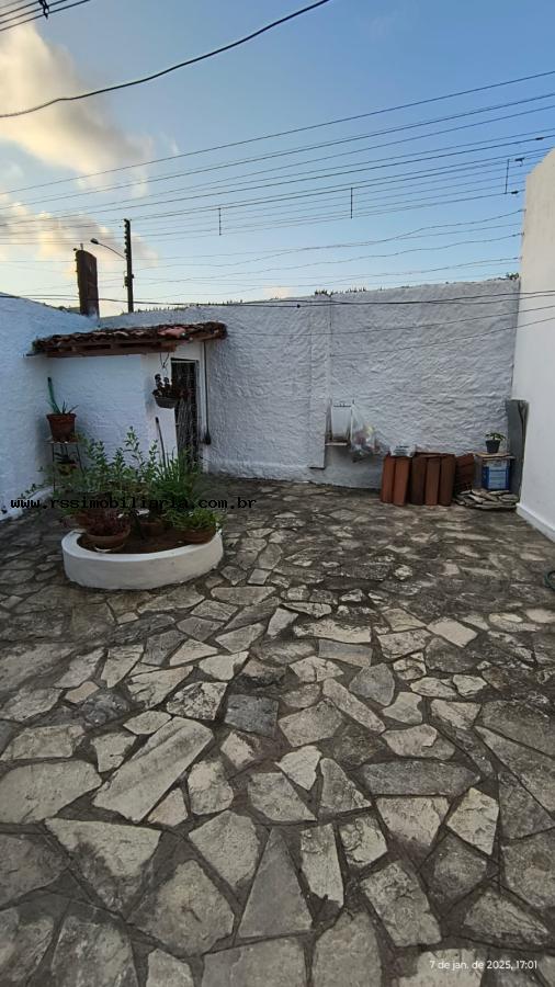 Casa à venda com 2 quartos, 56m² - Foto 35