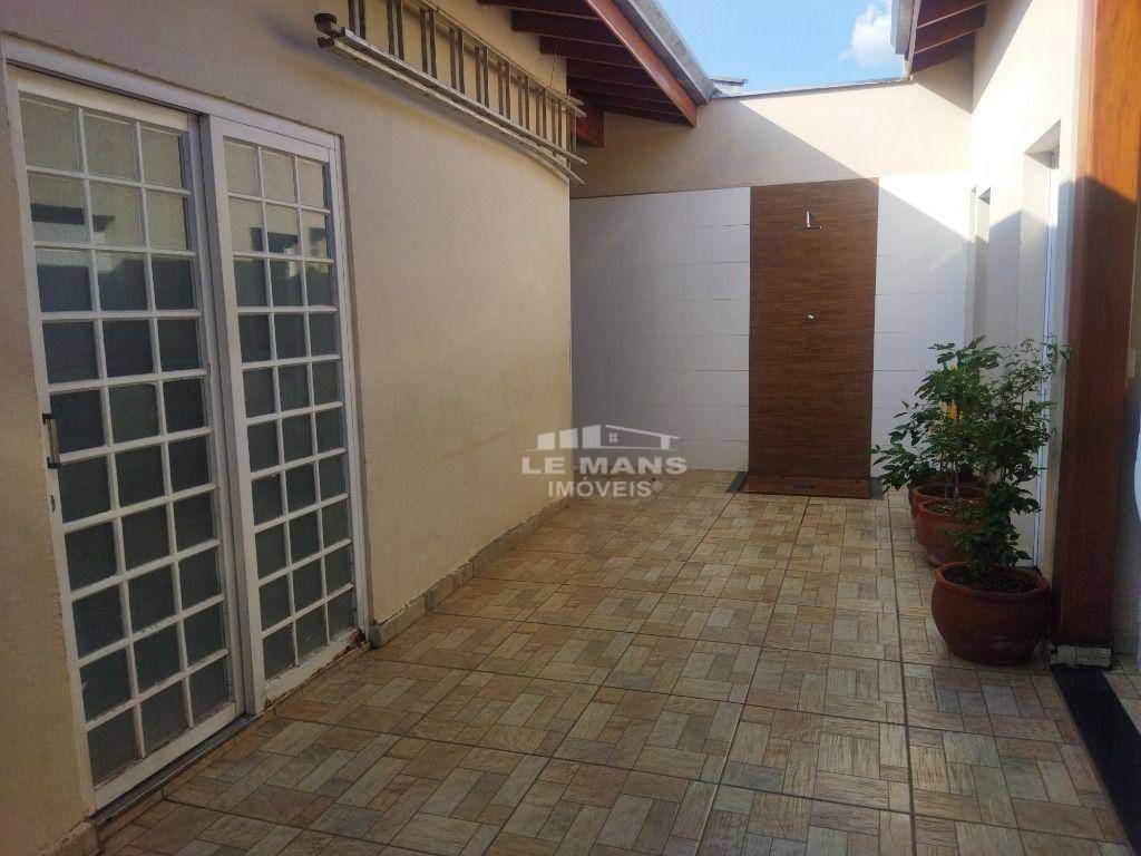 Casa à venda com 3 quartos, 150m² - Foto 24